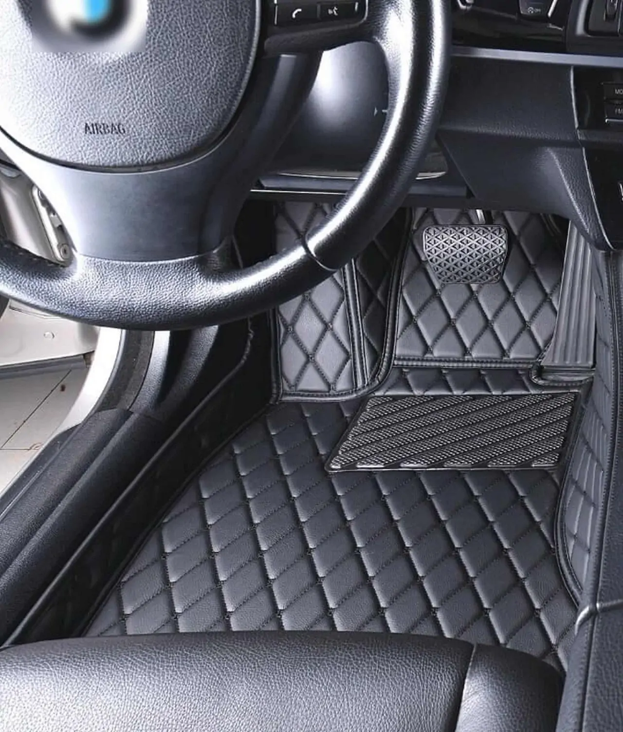 black-car-mat-with-black-stiching3