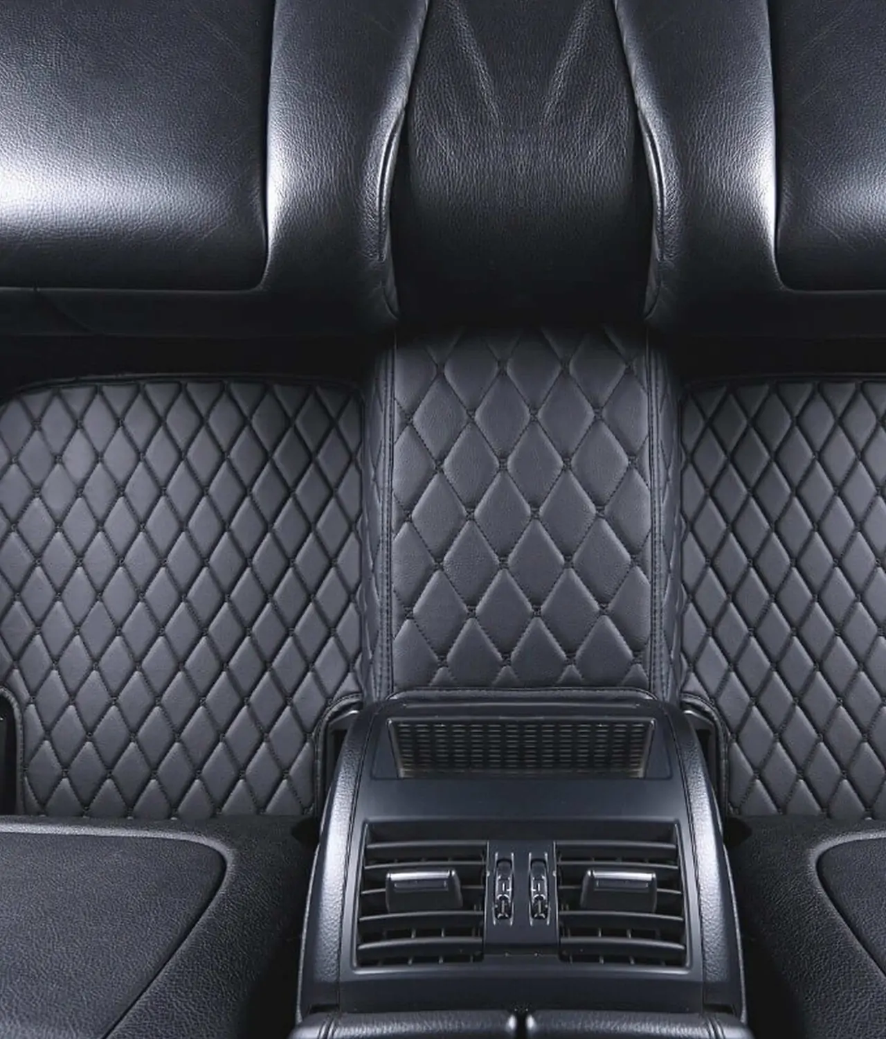black-car-mat-with-black-stiching6